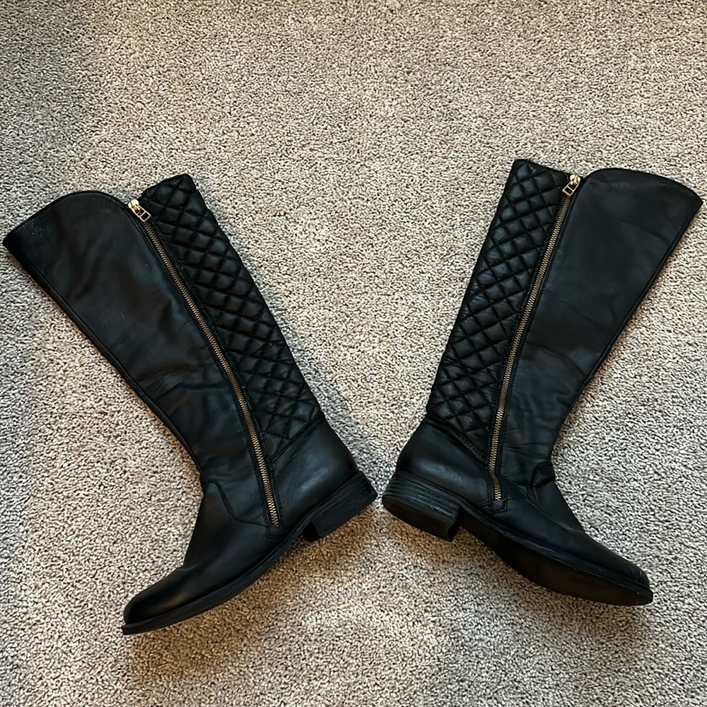Steve Madden black riding boots with quilted pattern